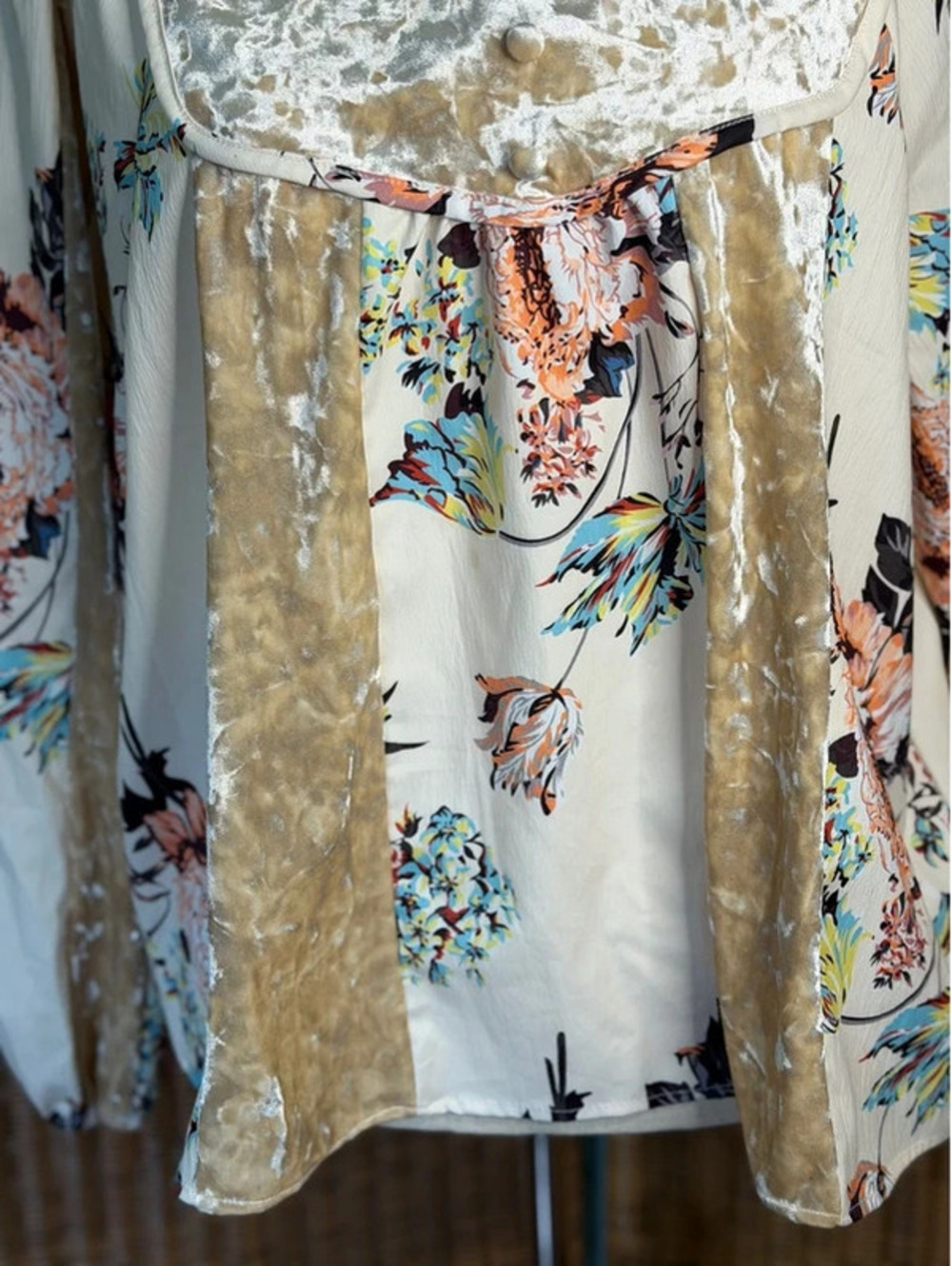 Boho Velour and silky Floral long sleeve Top -2XL - Picture 3 of 7